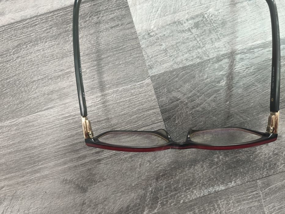 Armação óculos Carolina Herrera