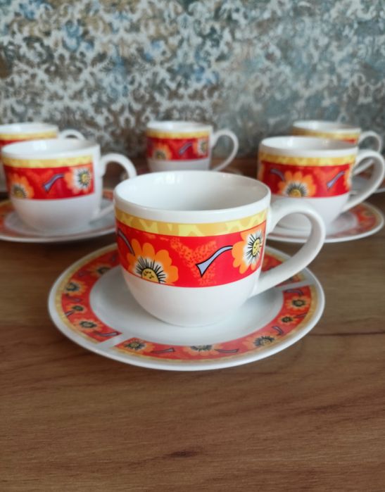 Filiżanki + talerzyk 6 szt