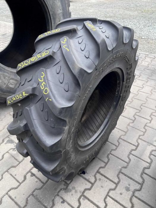 1x 12.4R20 (320/85r20) Kleber Tracker