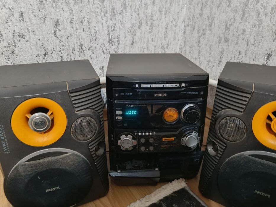 Музичний центр фірми Філіпс