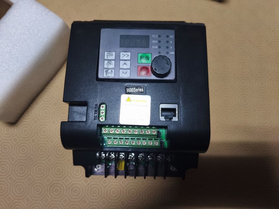 Inversor De Frequência 5cv 4.0kw Monofásico 16a