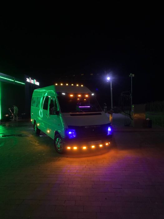 Вантажні та Пасажирські Перевезення