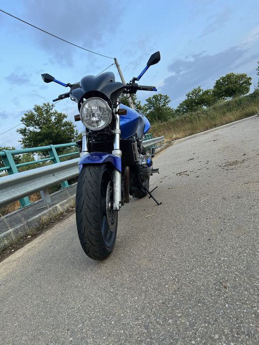 Vendo hornet 600 em otimo estado