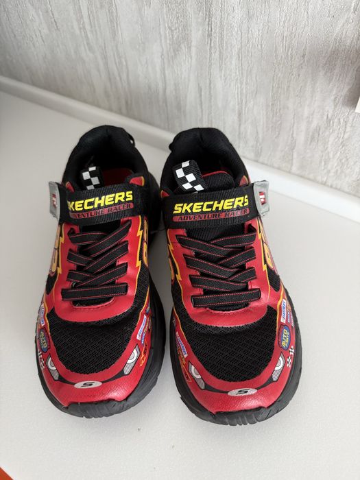 Продам кросівки Skechers розмір 35 стан відмінний