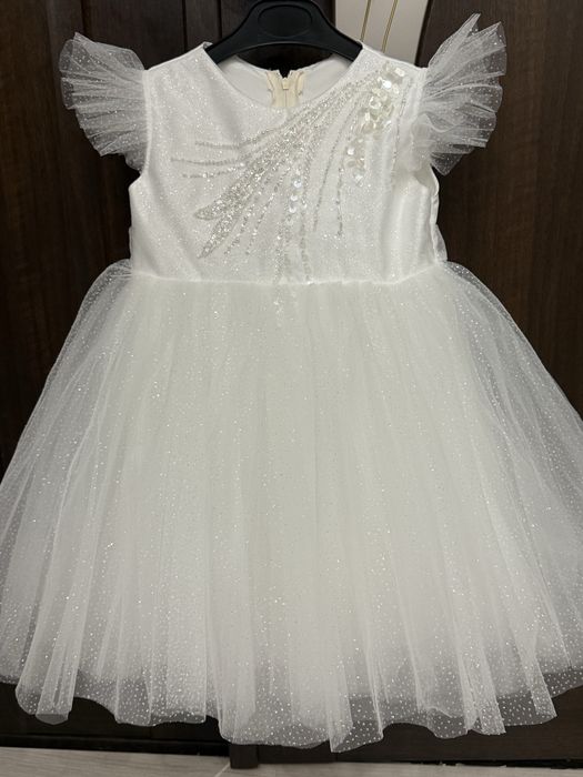 Сніжинка плаття біле білосніжне сукня біленька 2-4 роки
