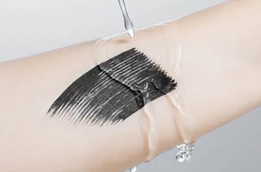 Туш для вій чорна