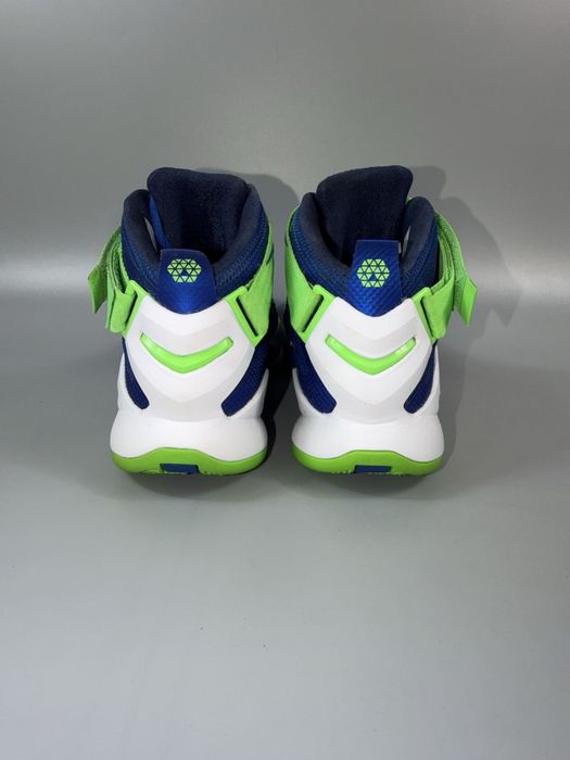 Баскетбольні кросівки Nike LeBron Soldier 40.5 розмір (по устілці 25.5 см)