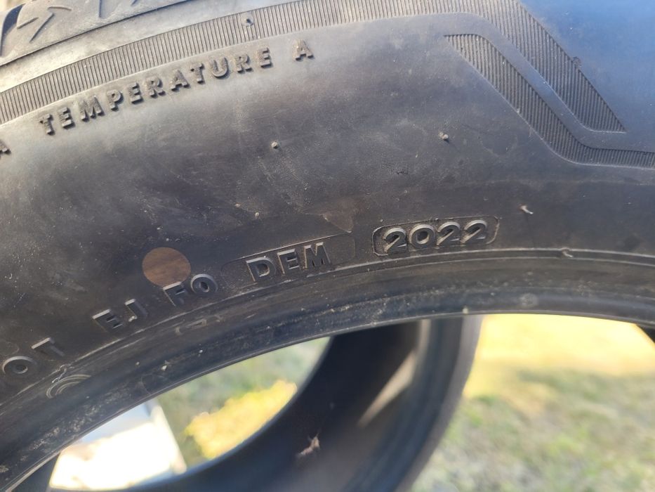 Bridgestone Alenza 001 235/55/19 7.5mm