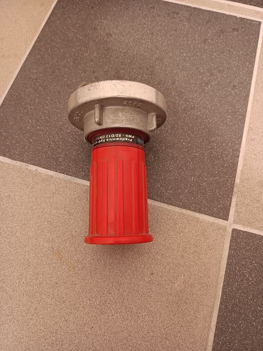 Prądownica hydrantowa 52