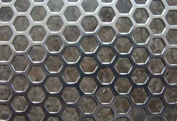 Лазерна порізка металу латуні, міді, алюмінію, нержавійки, сталі 20мм