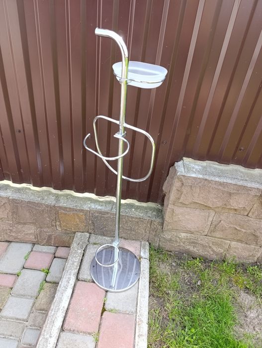 Підставка у ванну кімнату на мило, рушник, туалетний папір металева