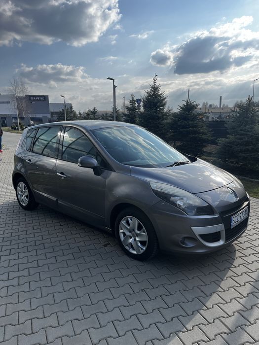 Renault scenic 1.4 tce 2010 uszkodzony