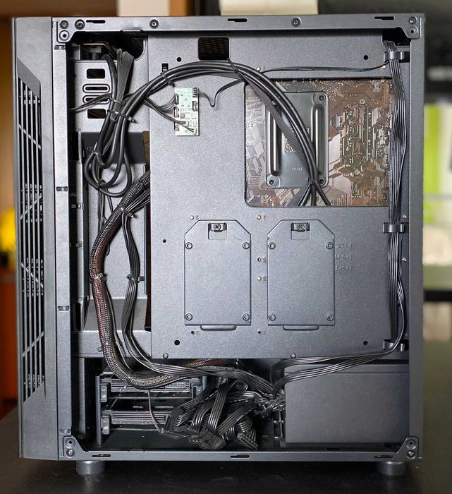 PC Gaming/Trabalho (excelente custo-benefício) 399,99€