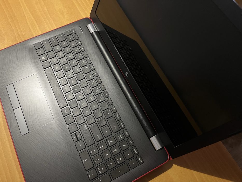 Computador Portátil HP 15.6”