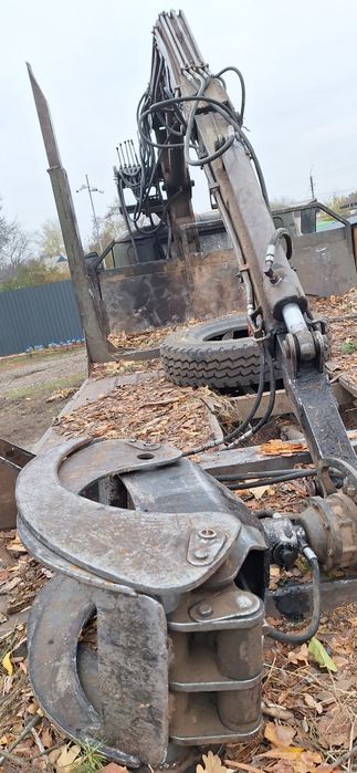 Урал маніпулятор з причіпом