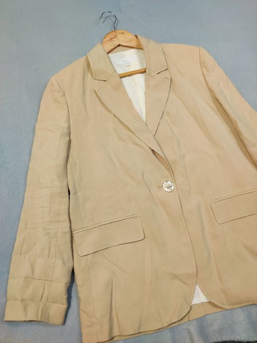 Beżowa marynarka lniana linen len klasyczna Zara