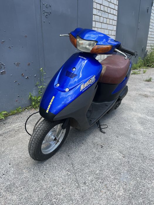 Мопед Suzuki Lets 2 бабочка