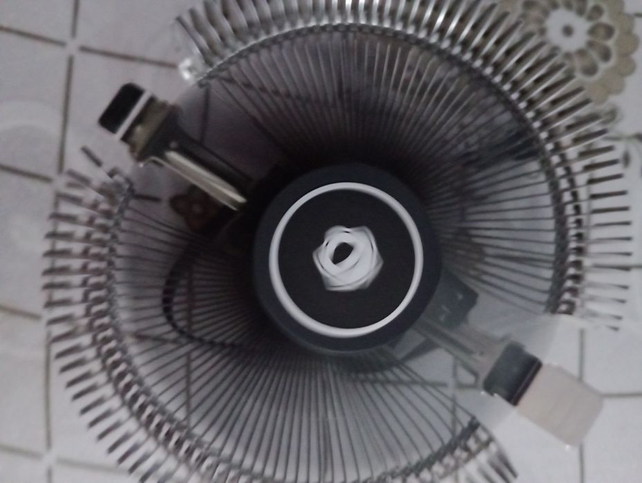 Кулер процесора з радіатором