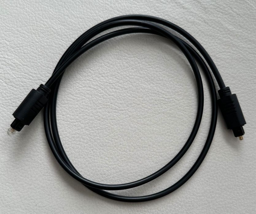 Kabel optyczny Toslink 0,9m | Stan bardzo dobry