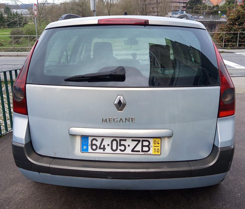 Carro Renault Megane foto 3