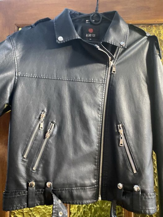 Продам куртку