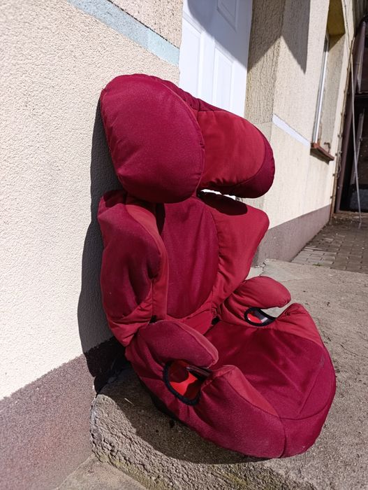 Fotelik samochodowy dla dziecka Maxi Cosi 15-36 kg