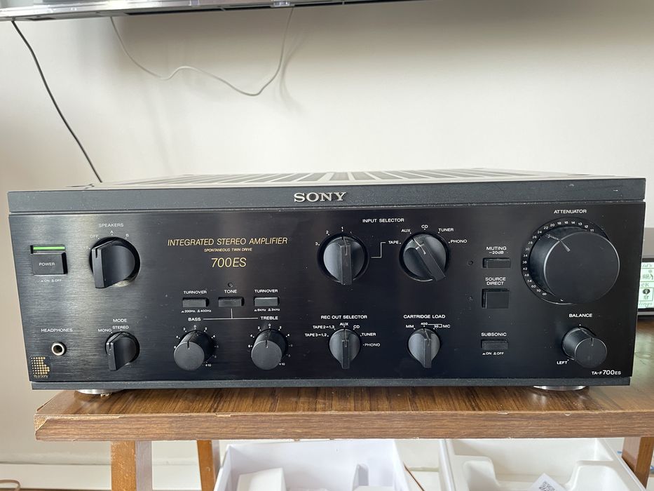 Ampli Intégré Sony TA-F700 ES – Vintage – 2 Canaux – 6 Entrées
