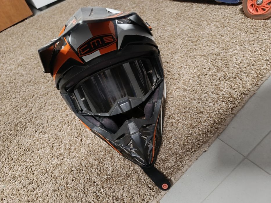 Capacete de enduro