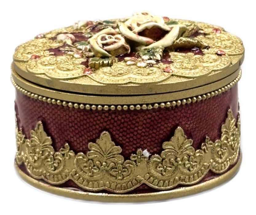 Szkatułka, pojemnik na biżuterię. Ozdobny ekspozytor.