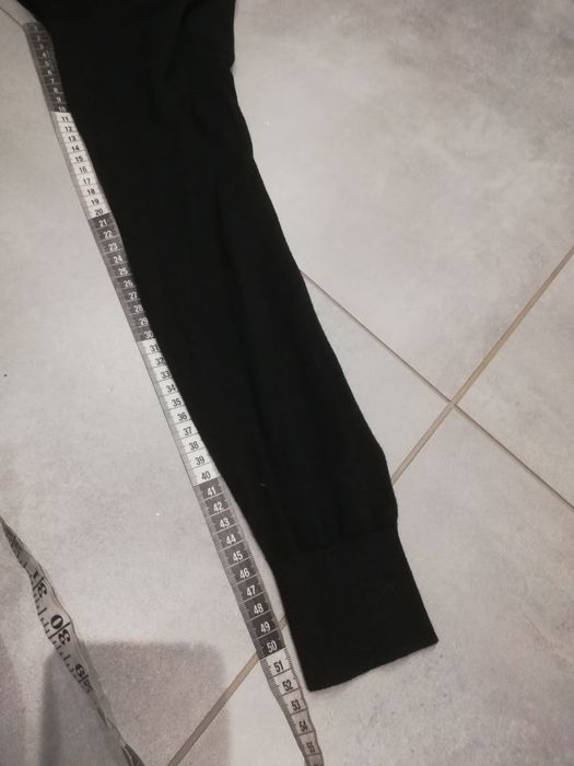 R. XL Zara czarny sweterek kardigan męski dekold w serek