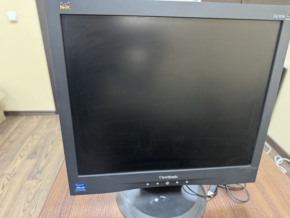 Продам мониторы