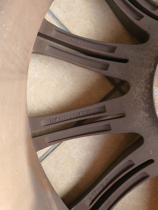 Felgi BMW Styling 220 replika 18 cali 4 szt. Opony letnie Bridgestone