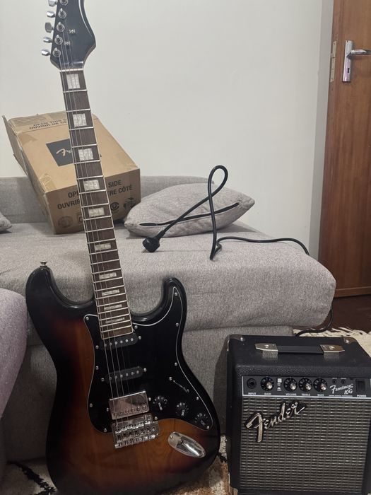 Guitarra , amplificador e cabo