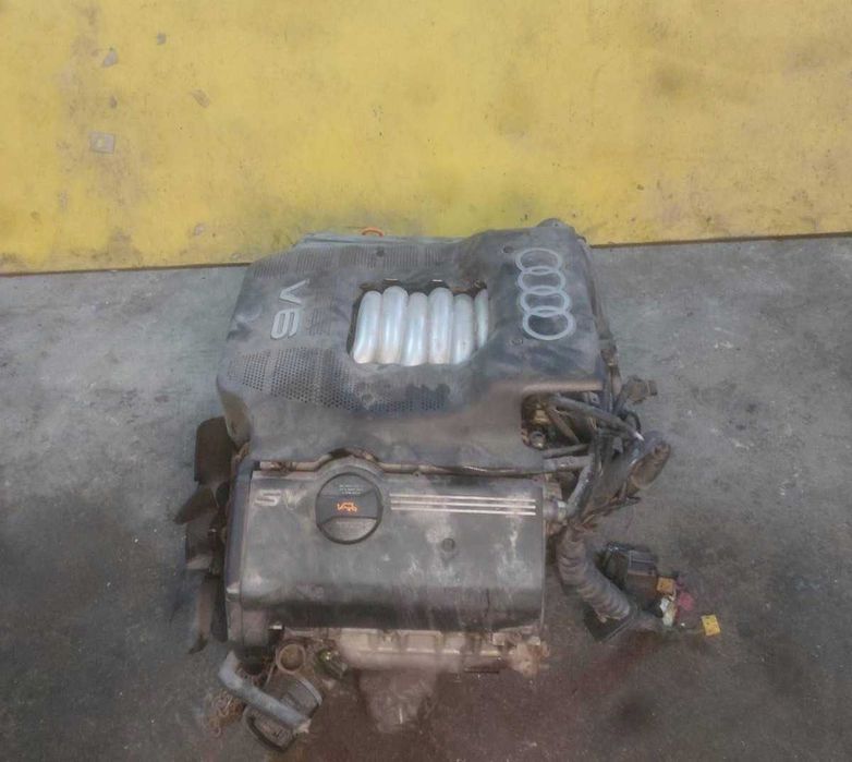 Motor Audi 2.4 V6