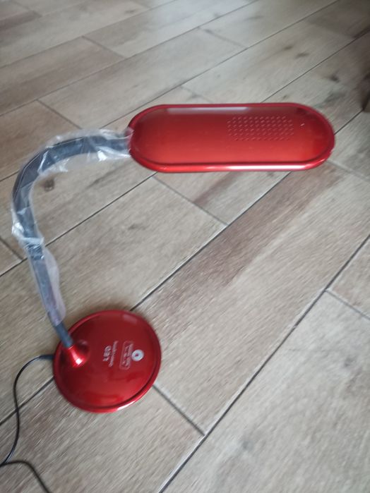 Led лампа настольная RE 1208