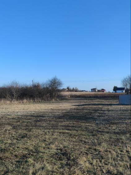 Sorzedam dzialke budowlana 35ar Sandomierz/chwalki