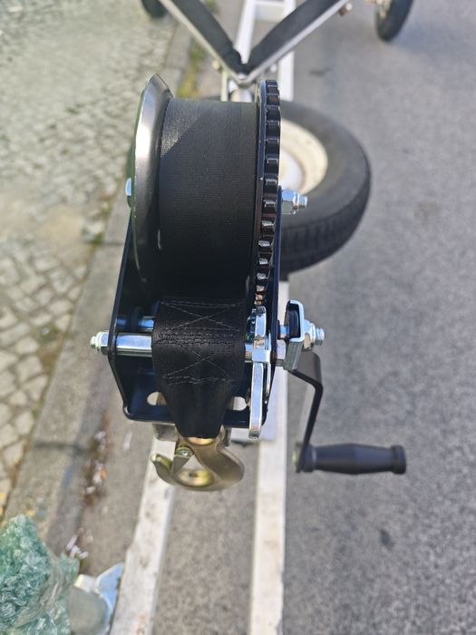 Barco Fibronáutica 6G – Excelente estado – Pronto a navegar
