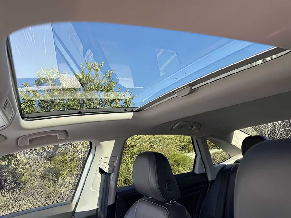 Volkswagen Jetta      2019