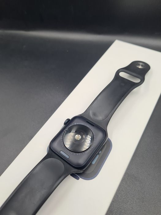 Zegarek APPLE Watch SE 2 Gen.  40mm  81%