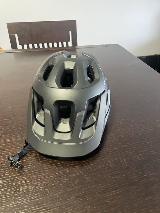 Capacete BTT Rockrider