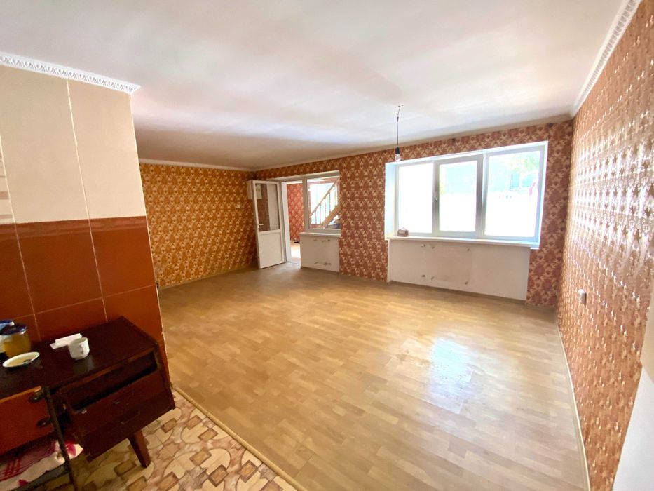 Продаж 3 кім. кв 180м, дворівнева. Мр-н Велика Корениха