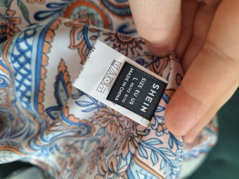 Nowa koszulka w orientalny stylu rozmiar L/40