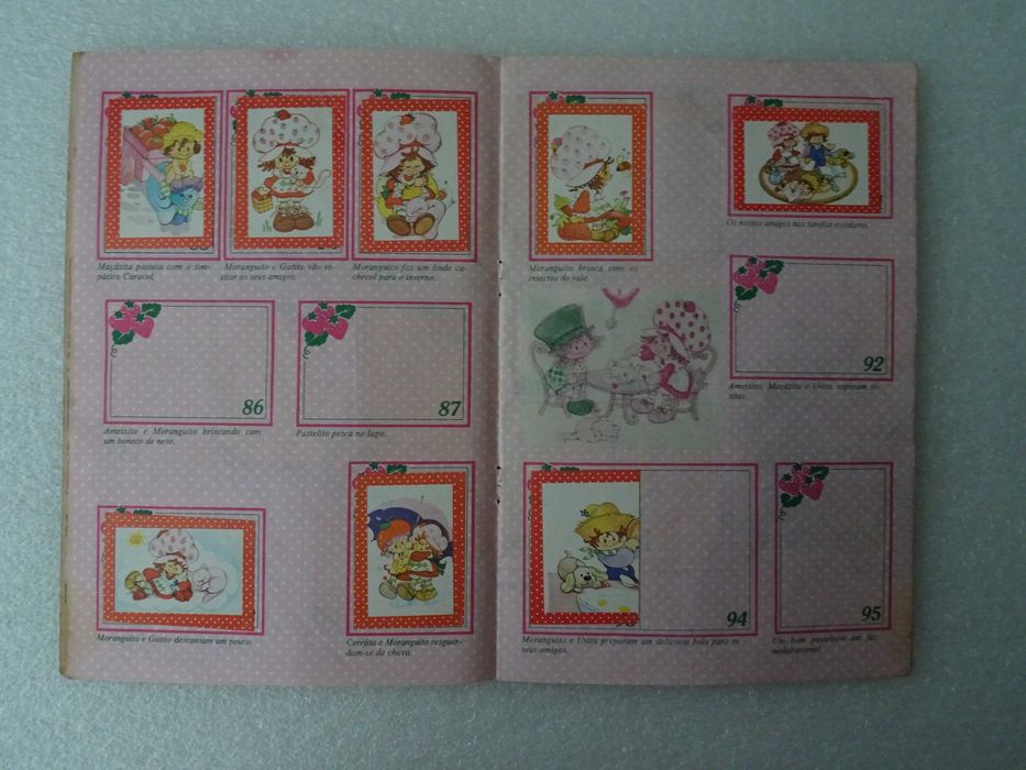 Caderneta de cromos Moranguito - Disvenda - Faltam 47 cromos