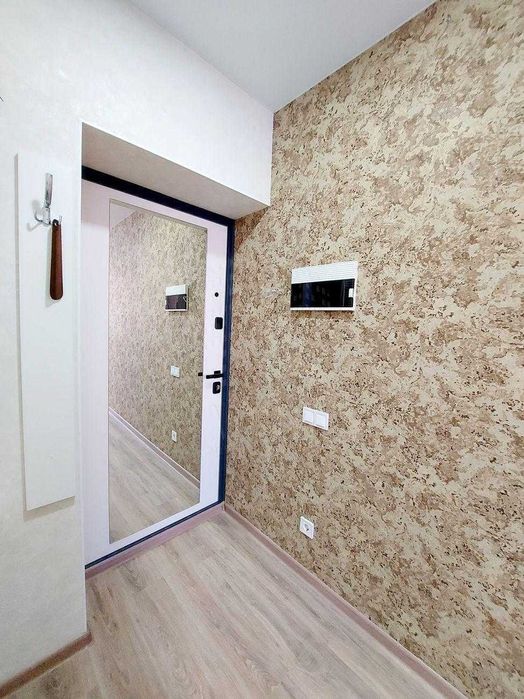 Продам 1к кв новострой с ремонтом ЖК ПтичкаIN
