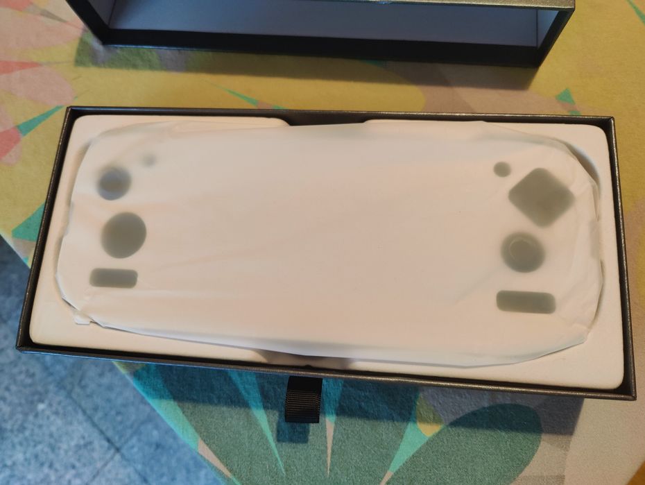 Vendo AYN Odin Portal 2