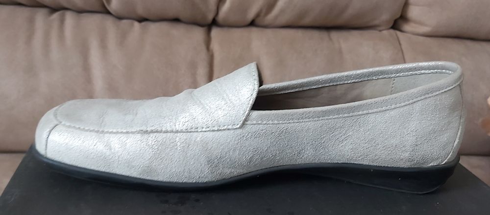 Туфли кожанные серебристые Caprice