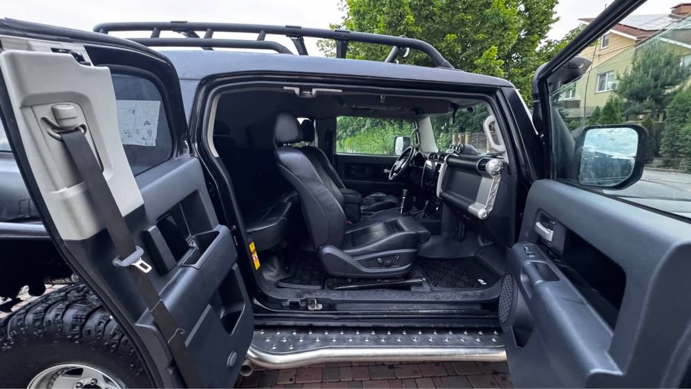 Toyota FJ Cruіser 4.0 OFF Road Обмін
