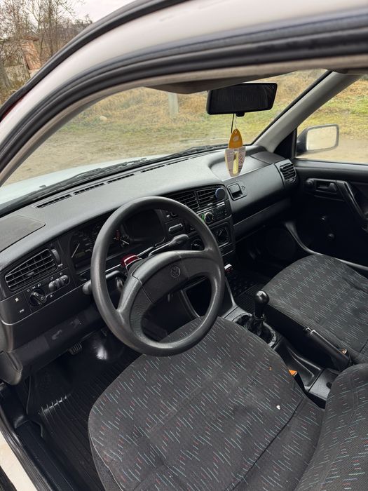 Golf 3 1.4 бензин