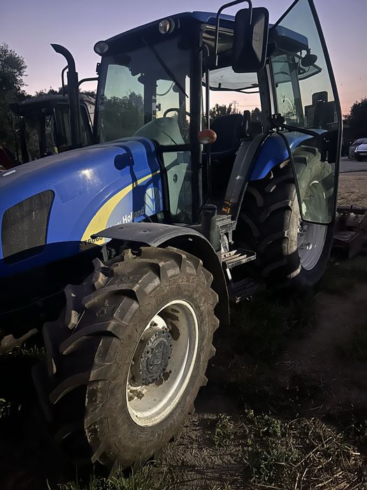 Tractor New holland T5060