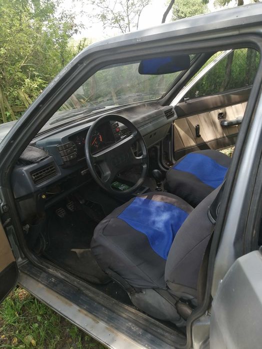Продам Audi 80 торг